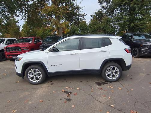 2026 Jeep Compass Latitude