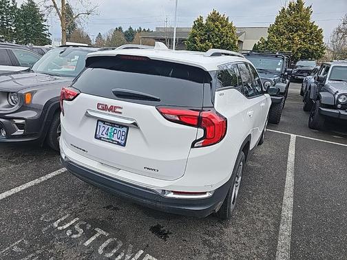 2021 GMC Terrain SLT