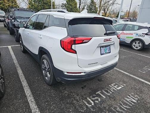2021 GMC Terrain SLT