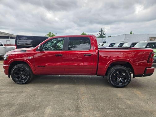 Molten Red Pearlcoat 2026 RAM 1500 Big Horn/Lone Star