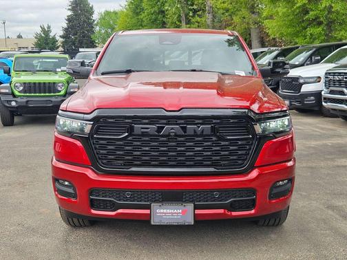 Molten Red Pearlcoat 2026 RAM 1500 Big Horn/Lone Star