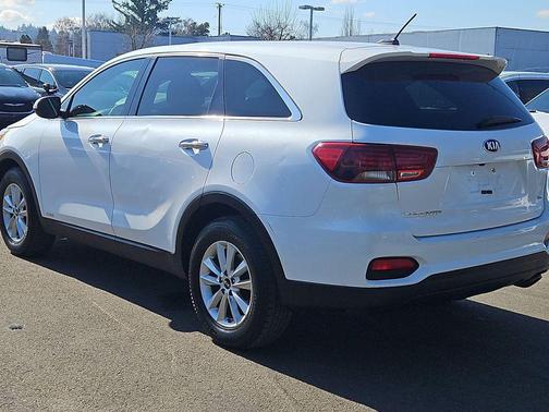2020 Kia Sorento LX