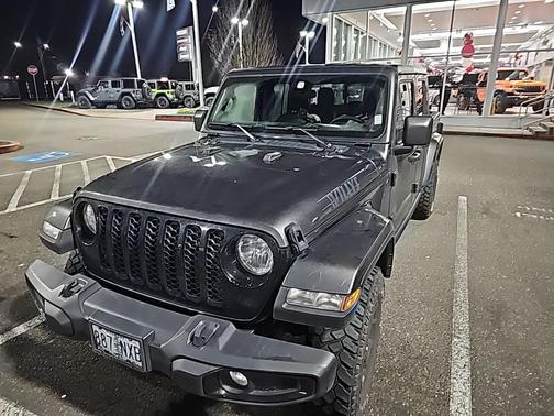 2023 Jeep Gladiator Willys 4x4