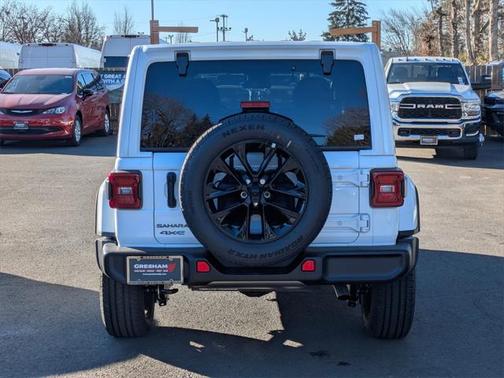 2025 Jeep Wrangler 4xe Sahara