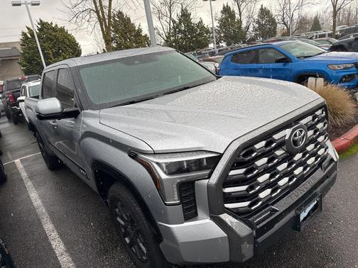 2024 Toyota Tundra Platinum