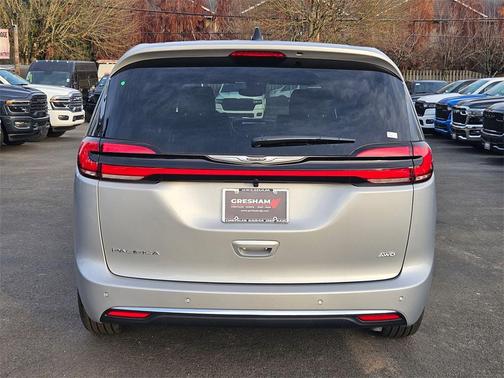2026 Chrysler Pacifica L