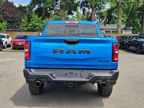 2025 RAM 1500 Warlock Crew Cab 4x4 5'7' Box
