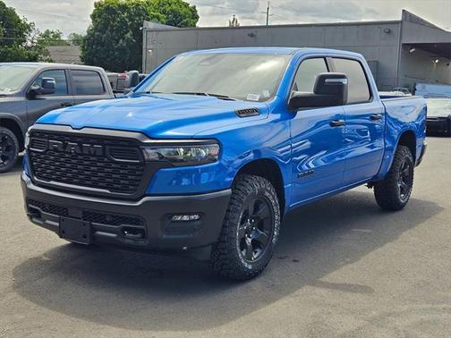 2025 RAM 1500 Warlock Crew Cab 4x4 5'7' Box