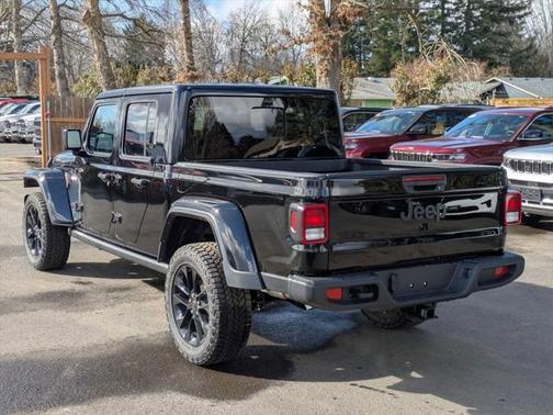 2025 Jeep Gladiator Nighthawk
