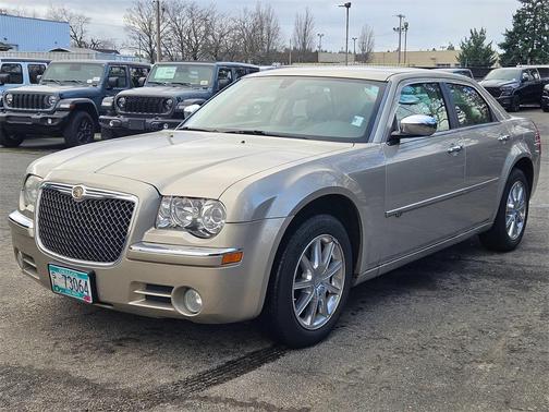 2009 Chrysler 300C Base