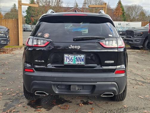 2021 Jeep Cherokee Latitude Lux