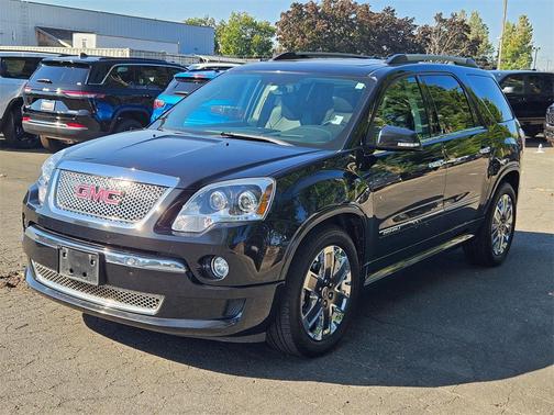 2011 GMC Acadia Denali