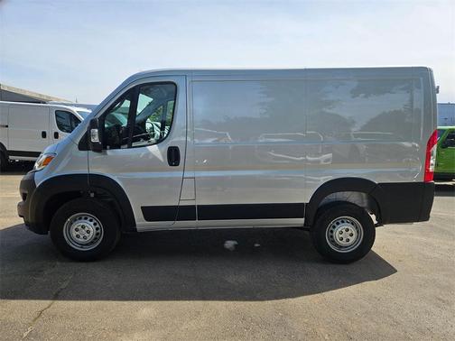 2025 RAM ProMaster 1500 Low Roof
