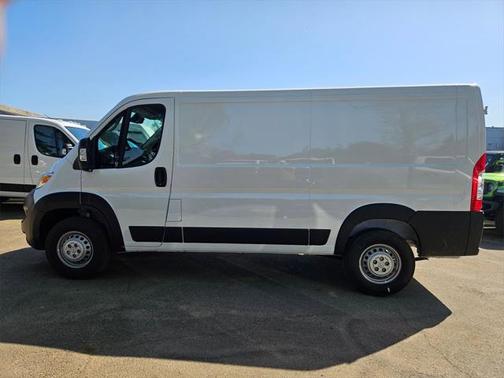 2025 RAM ProMaster 2500 Tradesman