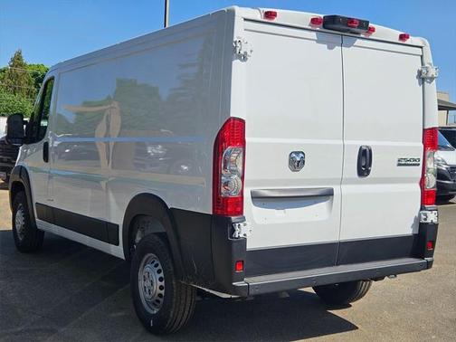 2025 RAM ProMaster 2500 Tradesman