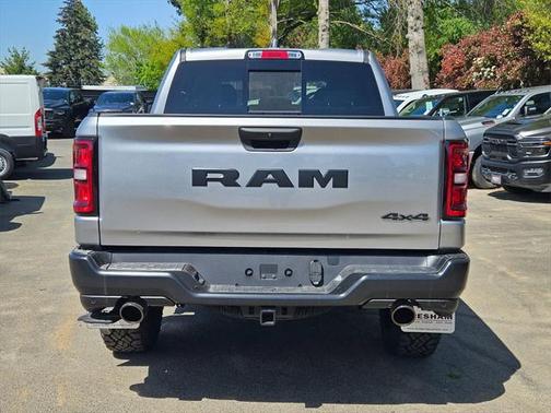 2025 RAM 1500 Warlock Crew Cab 4x4 5'7' Box