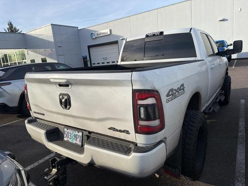 2021 RAM 2500 Big Horn Crew Cab 4x4 6'4' Box