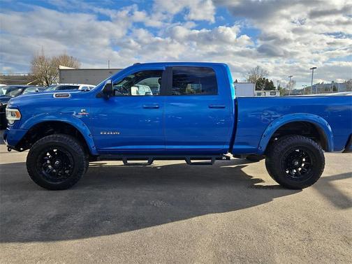 2022 RAM 2500 Big Horn Crew Cab 4x4 6'4' Box