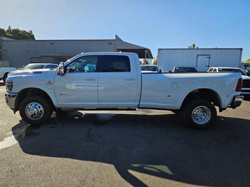 2026 RAM 3500 Longhorn