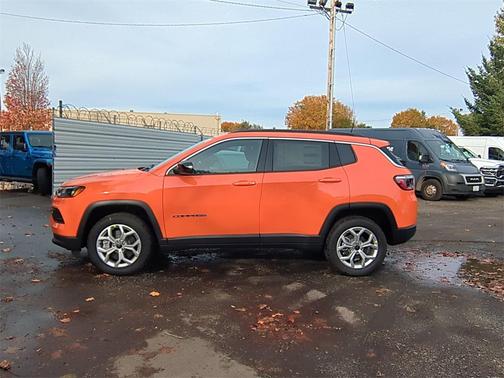 2026 Jeep Compass Latitude