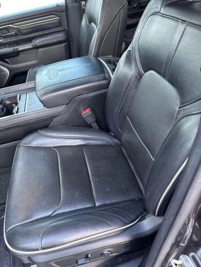 Granite Crystal Metallic Clearcoat 2020 RAM 1500 Limited