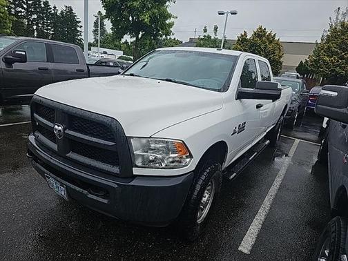 2018 RAM 2500 Tradesman Crew Cab 4x4 8' Box