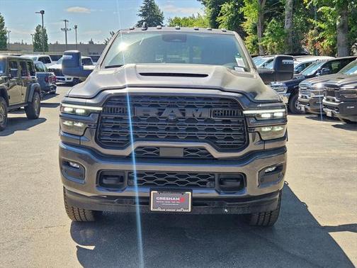 2025 RAM 3500 Limited Crew Cab 4x4 6'4' Box