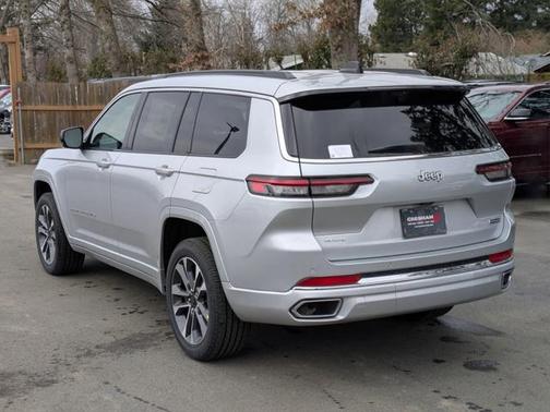 2025 Jeep Grand Cherokee L Overland