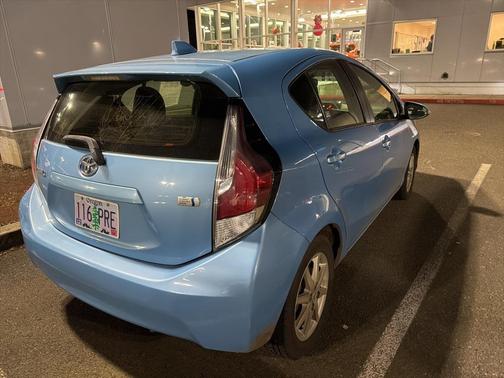 2015 Toyota Prius c Four