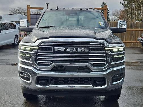 2026 RAM 2500 Laramie Crew Cab 4x4 8' Box
