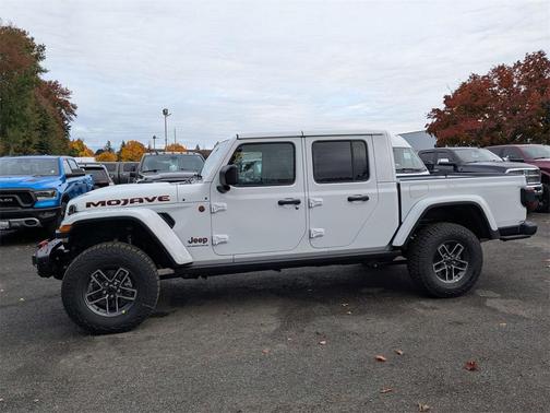 2025 Jeep Gladiator Mojave X