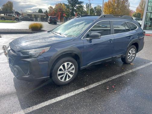 2025 Subaru Outback Base