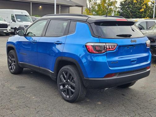 hydro blue pearlcoat 2026 Jeep Compass Limited