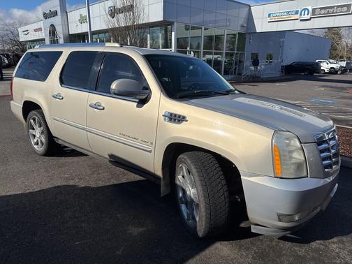 2007 Cadillac Escalade ESV Standard