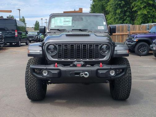 Granite Crystal Metallic Clearcoat 2026 Jeep Wrangler Rubicon
