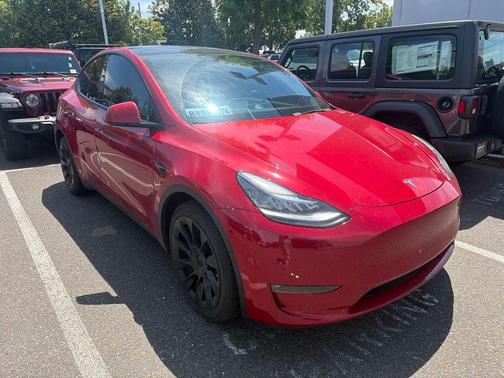 Red Multi-Coat 2022 Tesla Model Y Long Range