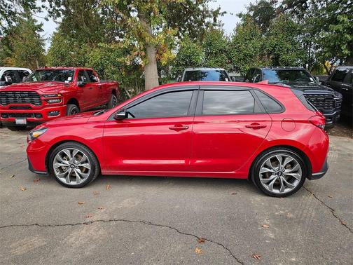 2019 Hyundai Elantra GT Base