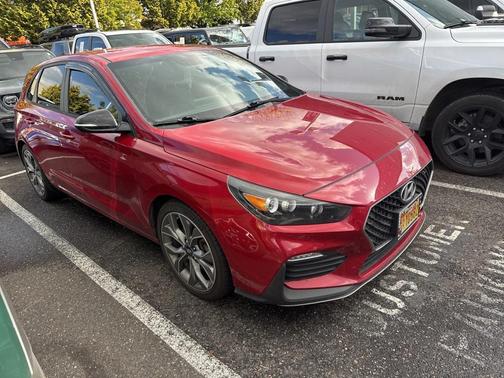 2019 Hyundai Elantra GT Base