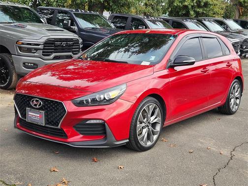 2019 Hyundai Elantra GT Base