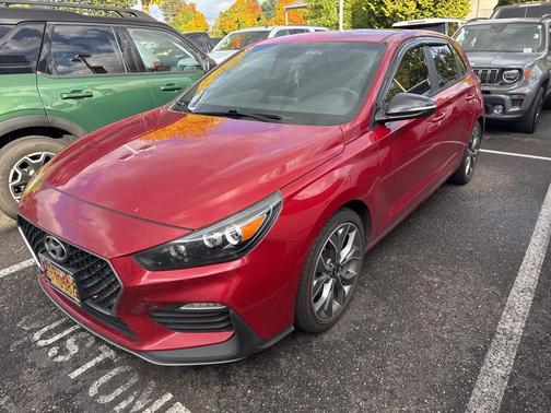 2019 Hyundai Elantra GT Base