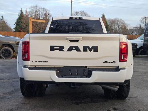 2026 RAM 3500 Limited