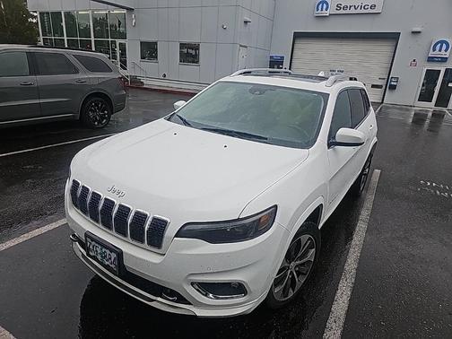 2019 Jeep Cherokee Overland