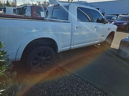 2022 RAM 2500 Limited Crew Cab 4x4 6'4' Box