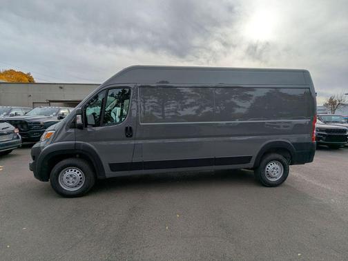 2026 RAM ProMaster 2500 Tradesman