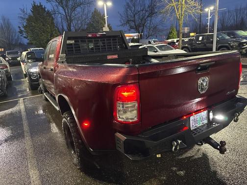 2019 RAM 3500 Tradesman Crew Cab 4x4 8' Box