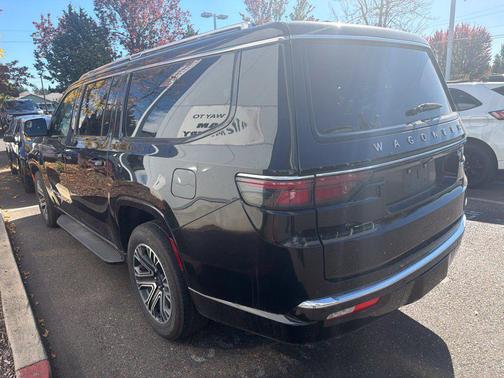 Diamond Black 2024 Jeep Wagoneer L Series II 4x4