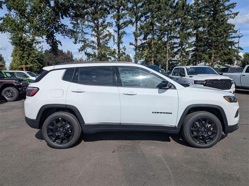2026 Jeep Compass Latitude