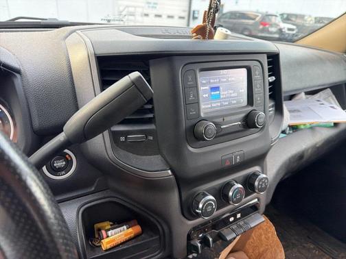 2019 RAM 3500 Tradesman Crew Cab 4x4 8' Box