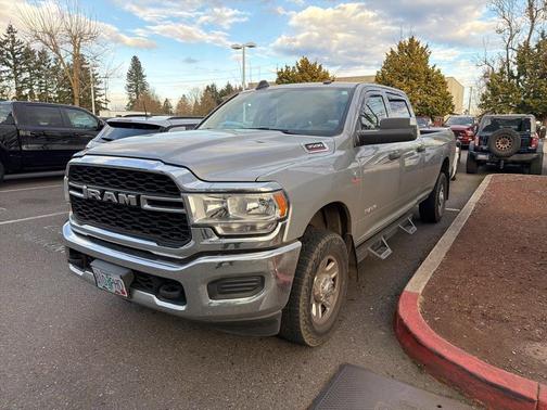 2019 RAM 3500 Tradesman Crew Cab 4x4 8' Box