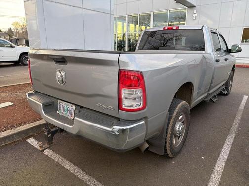 2019 RAM 3500 Tradesman Crew Cab 4x4 8' Box
